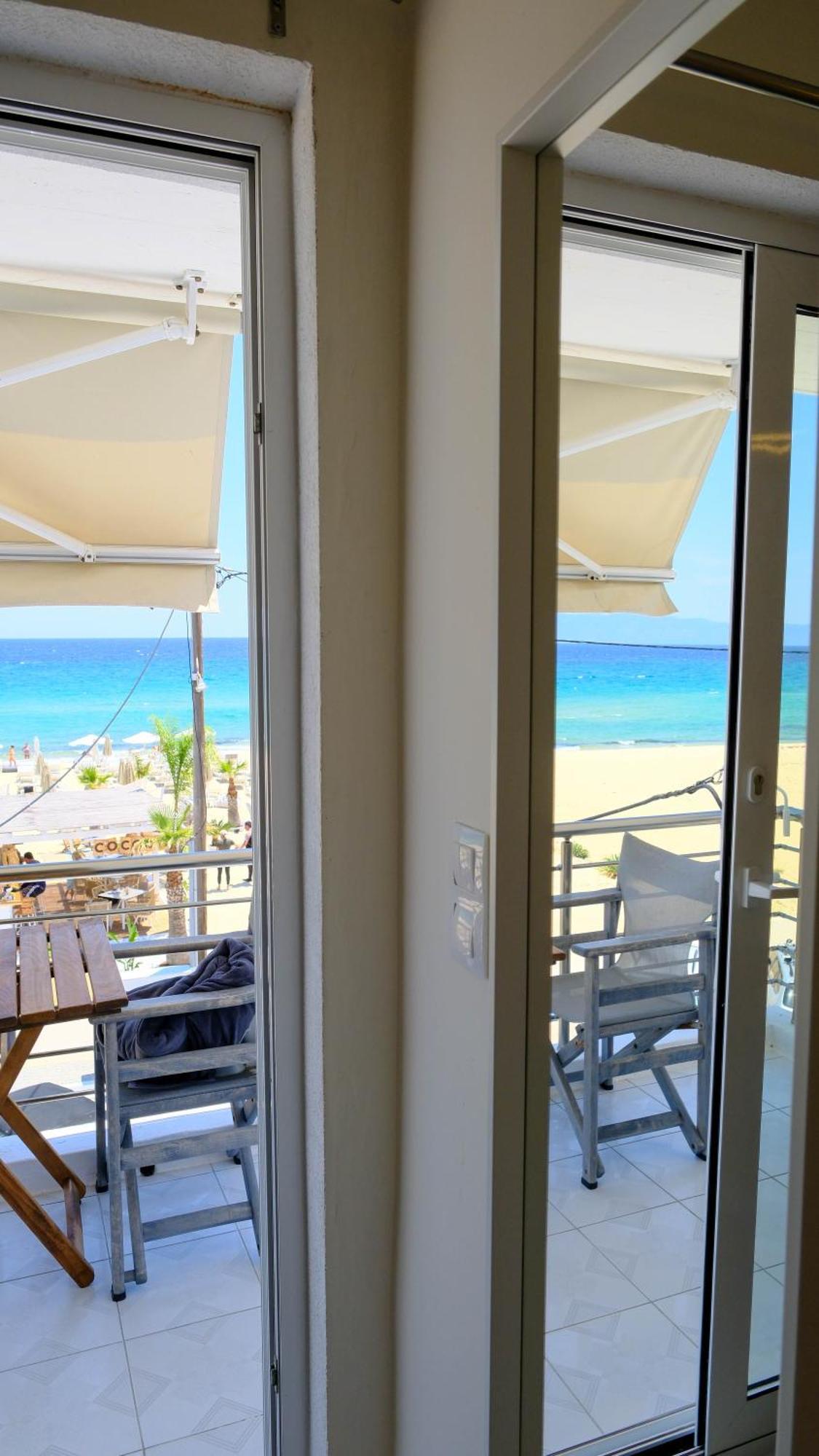 Cocoon Hotel-Beach Bar Sarti Bagian luar foto